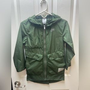 Women’s green Nike windbreaker size small